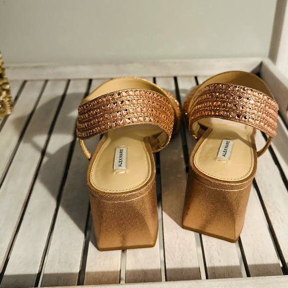 Alex Marie Rose Gold Textured Heels❤️ - Picture 6 of 6